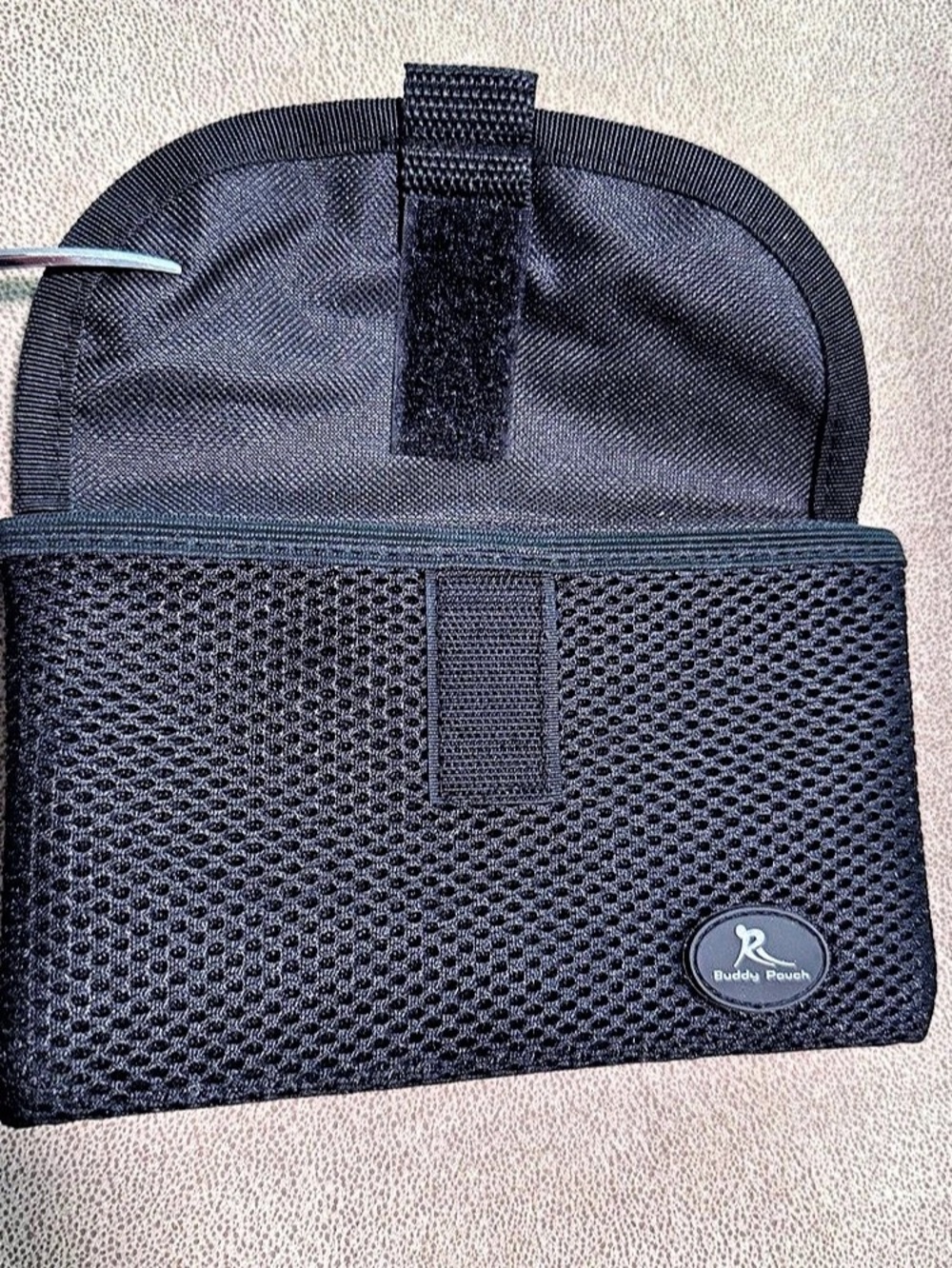 Running Buddy Pouch Magnetic Travel Running Beltless Waist Pack Case Black